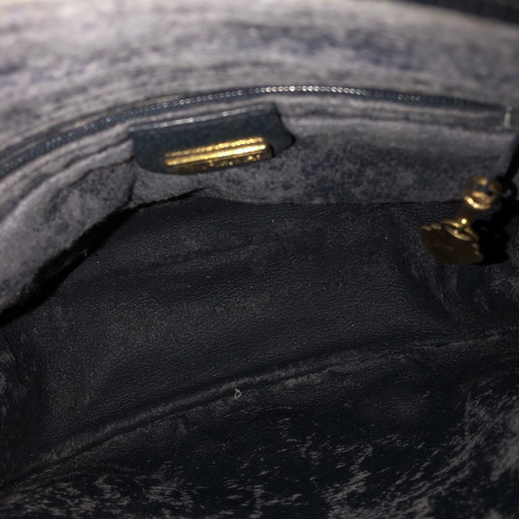 Authentic Gucci Monogram Crossover Bag - Picture 5 of 10